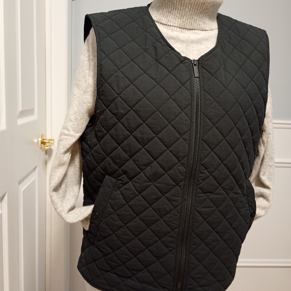 Men's Black Quilted Vest